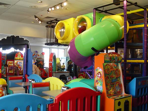 Chuck E Cheese